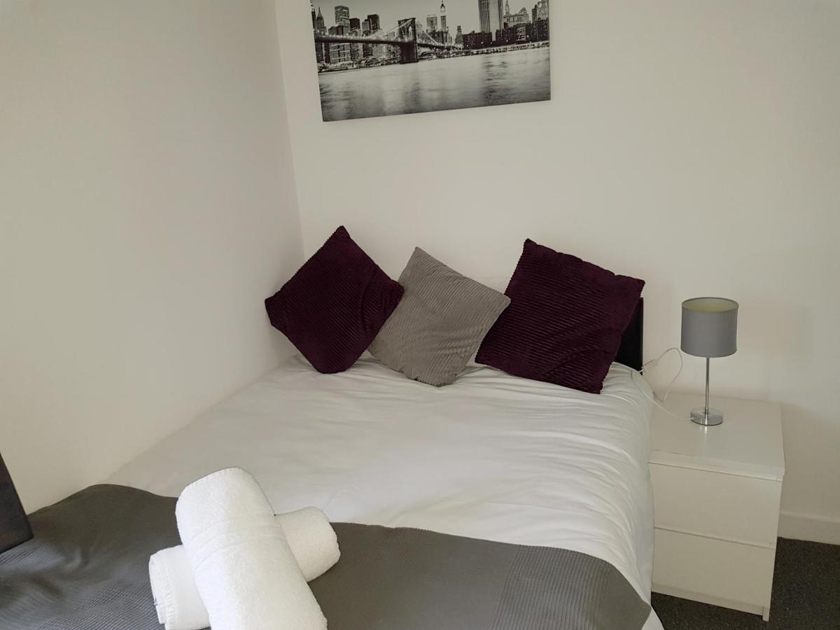 Barnfield Place Edgware ภายนอก รูปภาพ